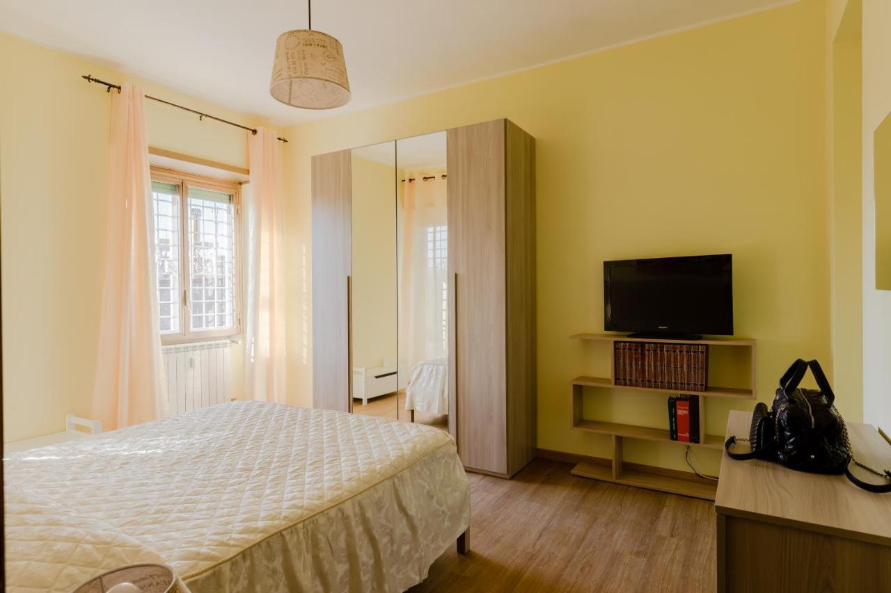 Le Rondini Apartment, 5 persone, 2 balconi, Policlinico Tor Vergata e Casilino Roma Esterno foto
