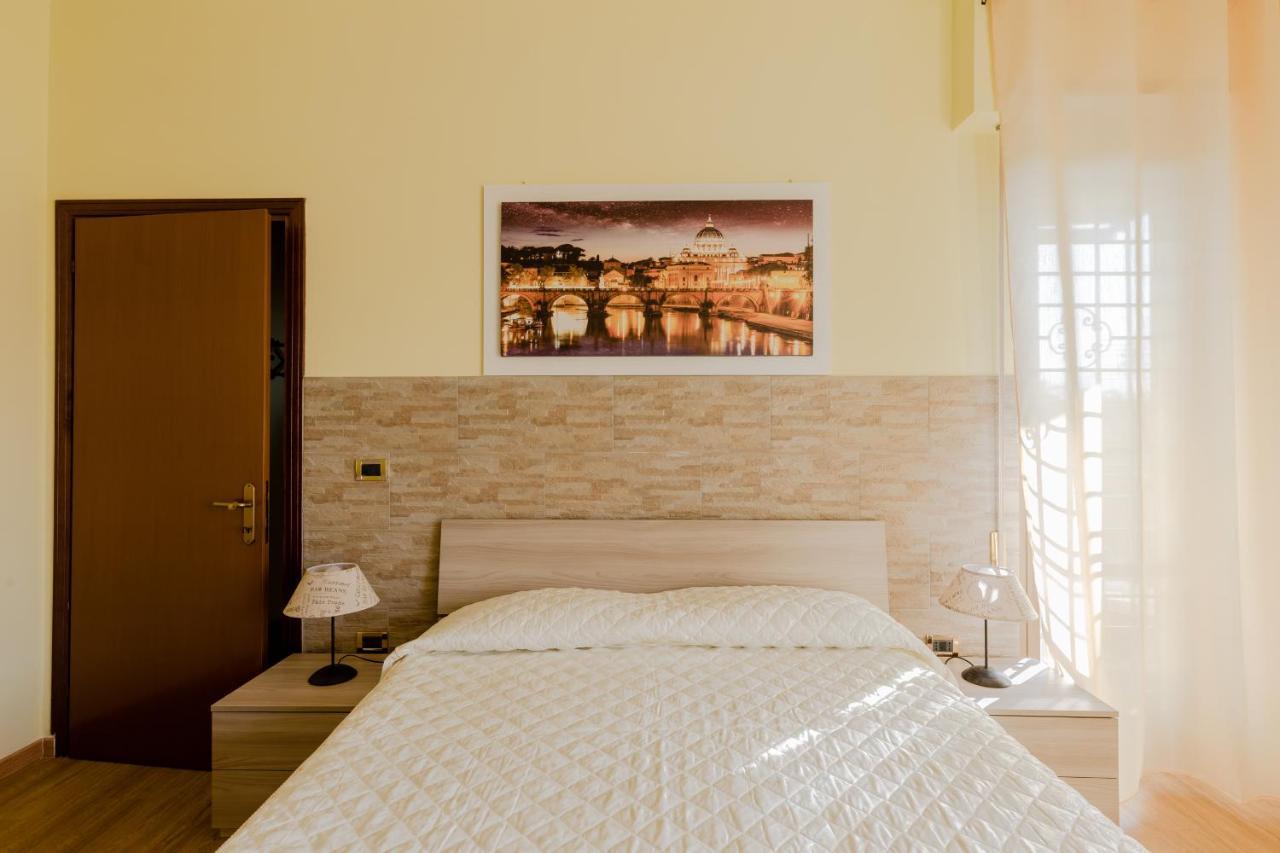 Le Rondini Apartment, 5 persone, 2 balconi, Policlinico Tor Vergata e Casilino Roma Esterno foto